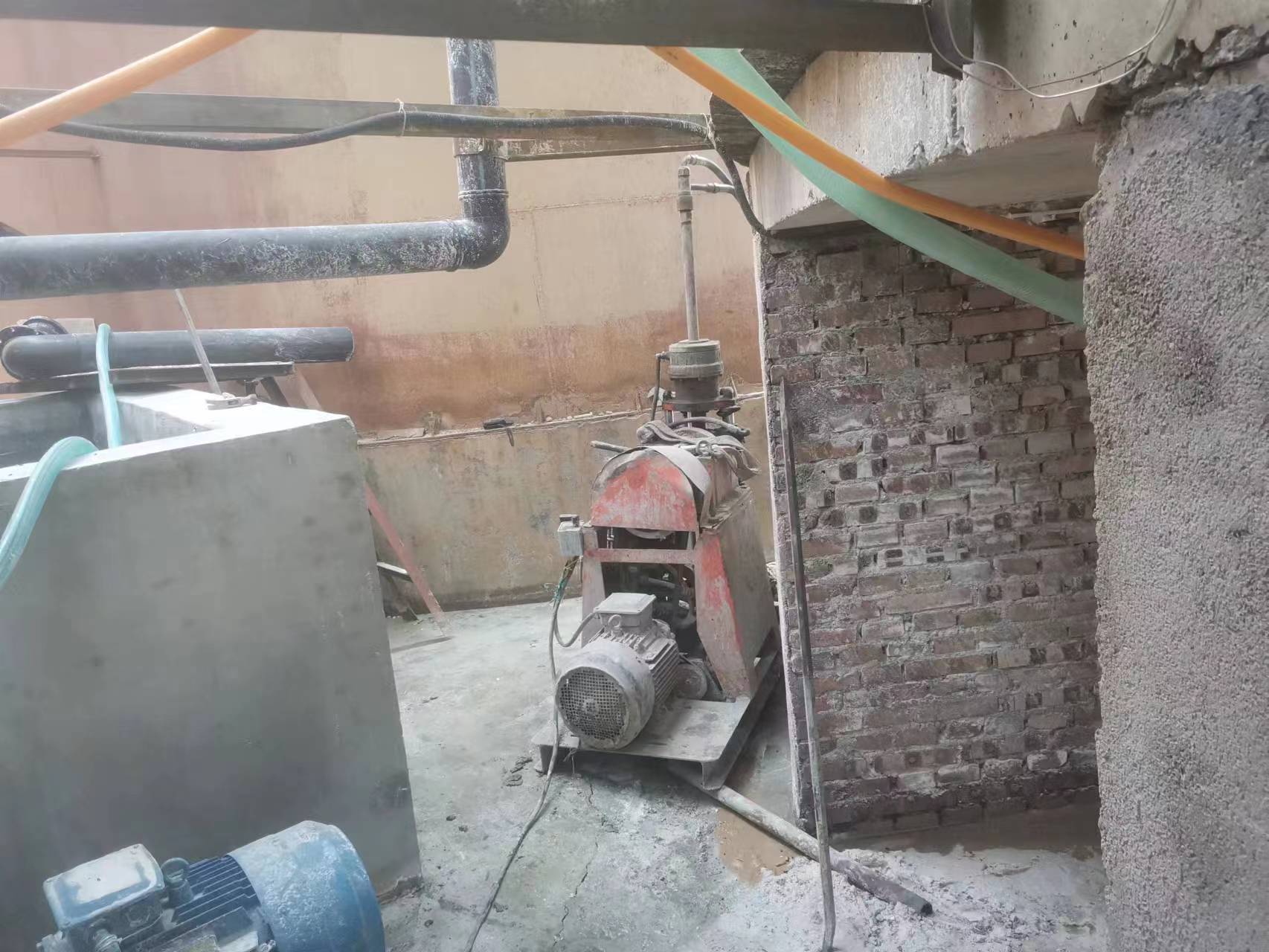 东兰设备基础注浆